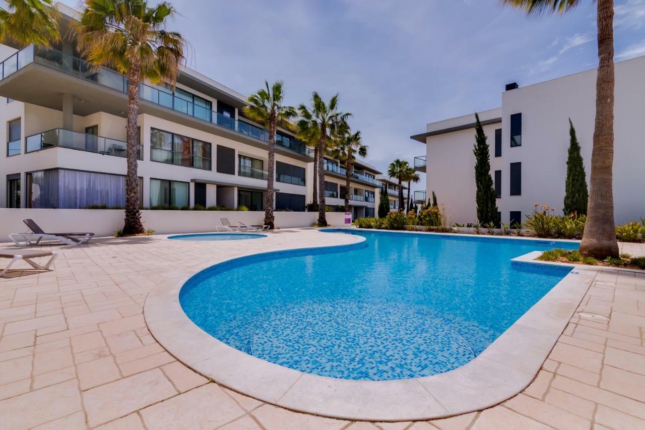 Cavalo Preto Beach Resort Quarteira Extérieur photo