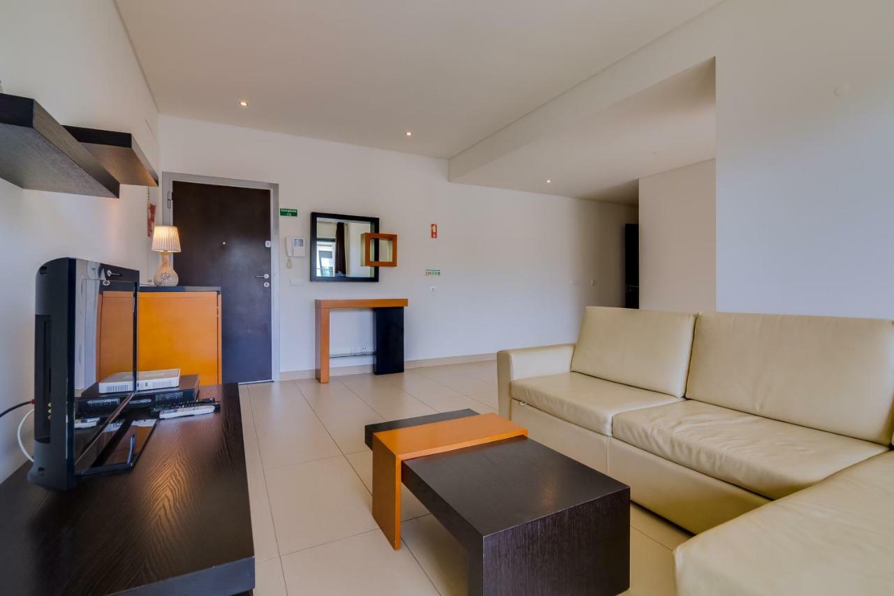 Cavalo Preto Beach Resort Quarteira Extérieur photo